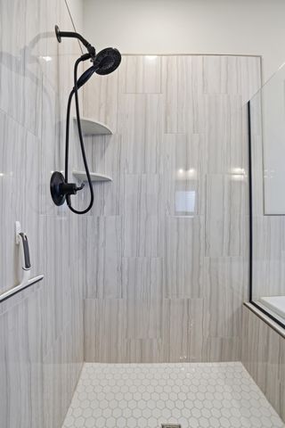 208 Little Leaf Drive, Nicholasville, KY 40356