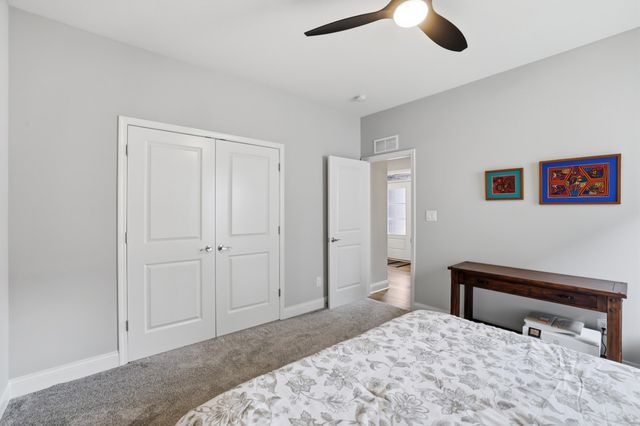 208 Little Leaf Drive, Nicholasville, KY 40356