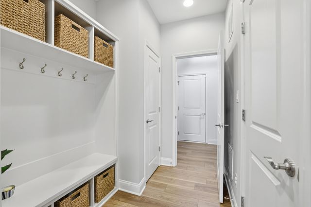 208 Little Leaf Drive, Nicholasville, KY 40356