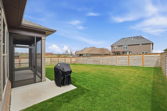 208 Little Leaf Drive, Nicholasville, KY 40356