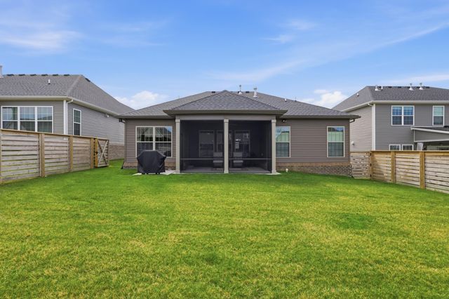 208 Little Leaf Drive, Nicholasville, KY 40356