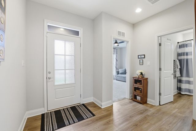 208 Little Leaf Drive, Nicholasville, KY 40356