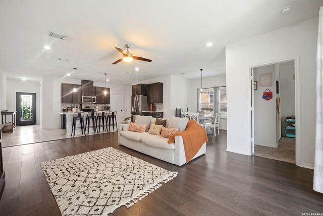 539 Point Vly, San Antonio, TX 78253