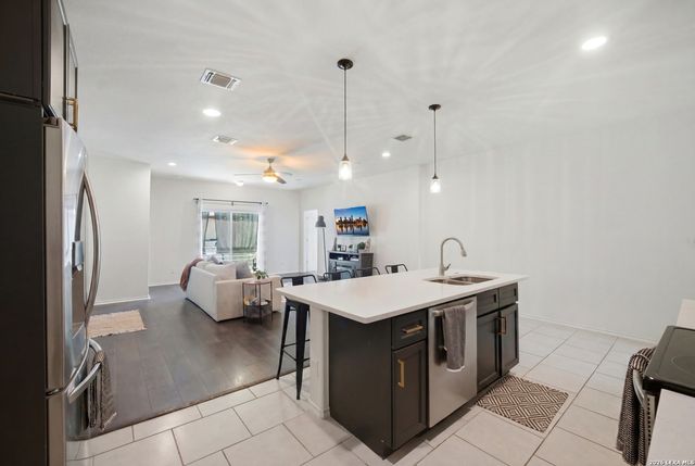 539 Point Vly, San Antonio, TX 78253