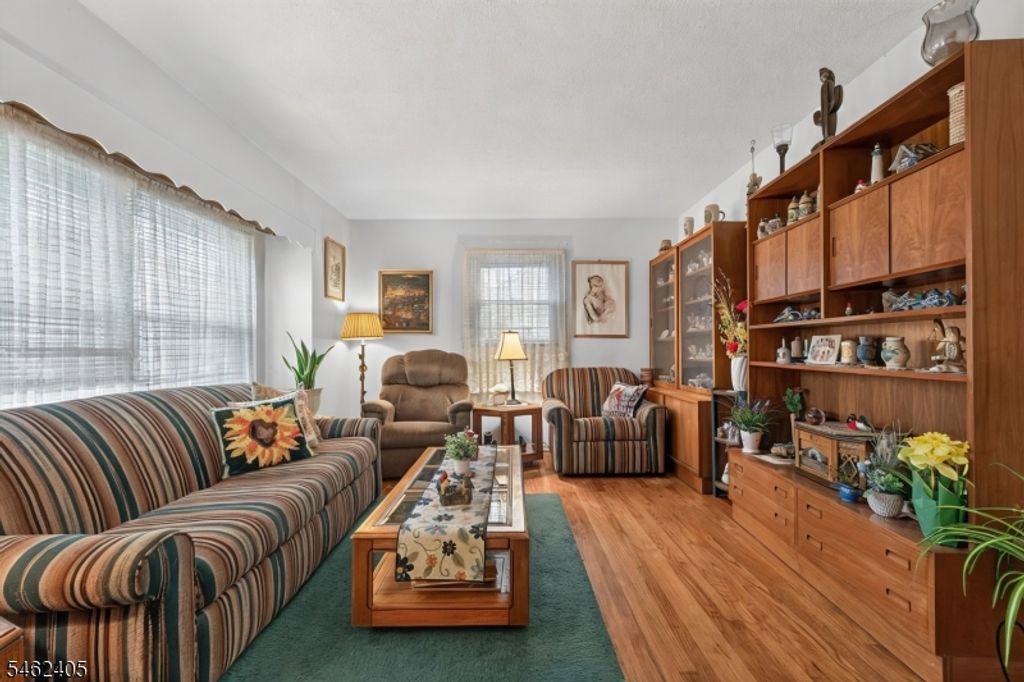 1449 Frances Ln, Plainfield City, NJ 07062 — photo 2