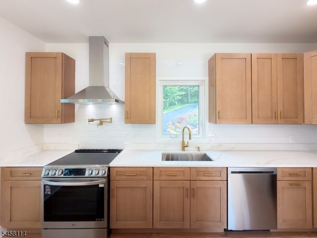 10 Alpine Trl, Vernon Twp., NJ 07462