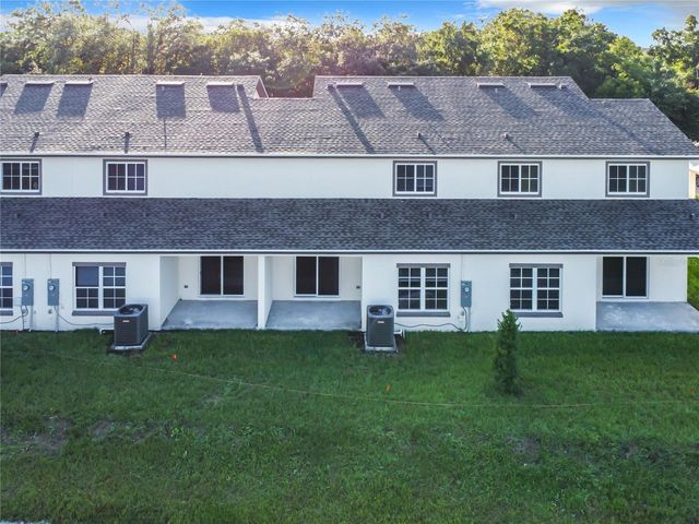 1724 BARTON TOWNE CIRCLE, St Cloud, FL 34769