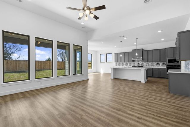 2640 Rainer Drive, Corinth, TX 76210