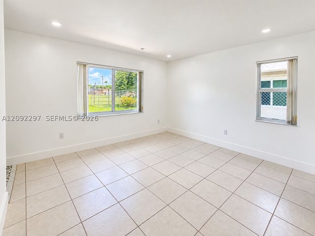 11655 SW 50th St, Cooper City, FL 33330