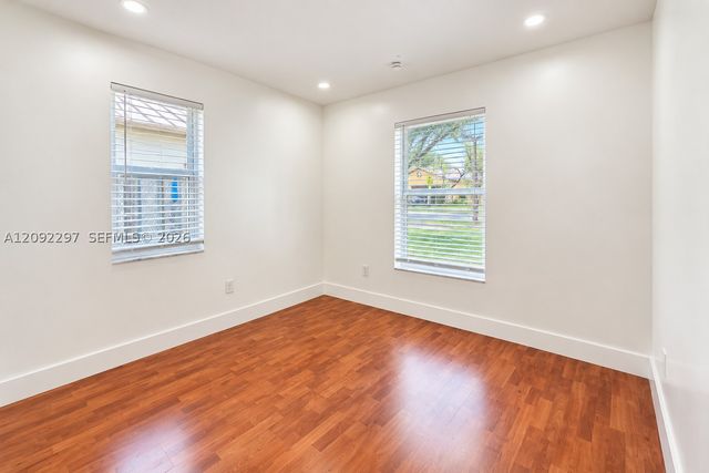 11655 SW 50th St, Cooper City, FL 33330