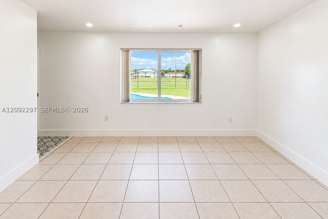 11655 SW 50th St, Cooper City, FL 33330