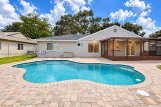 11655 SW 50th St, Cooper City, FL 33330