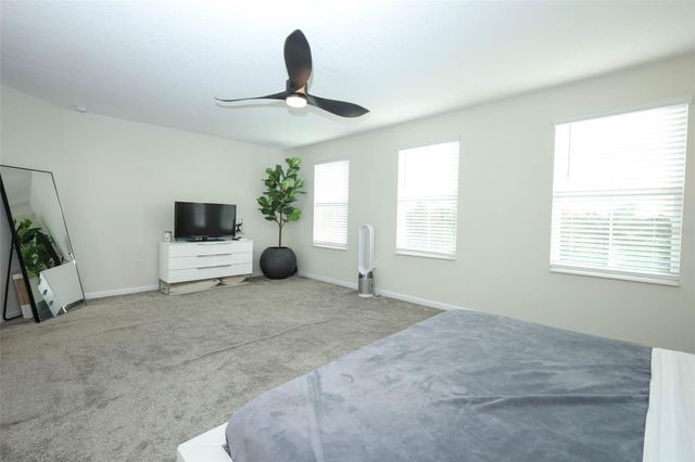 1076 DOWNSWING PLACE, Davenport, FL 33896