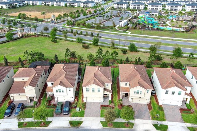 1076 DOWNSWING PLACE, Davenport, FL 33896