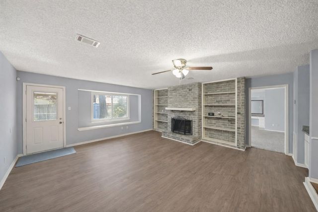 6930 Maple Fox Drive, Humble, TX 77338