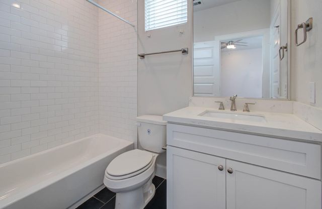 2812 Grand Fountains Drive I, Houston, TX 77054