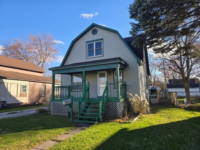 3204 N Water Street, Bay City, MI 48708