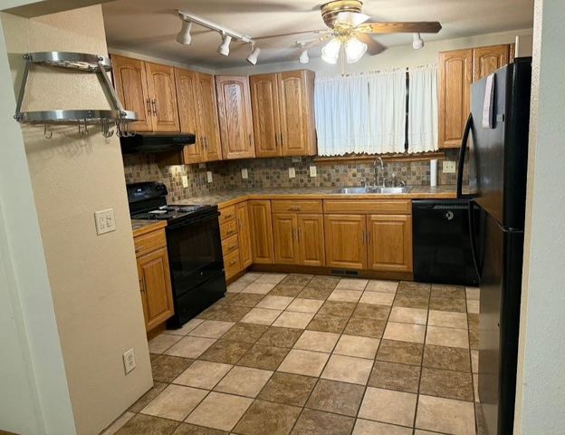 3204 N Water Street, Bay City, MI 48708