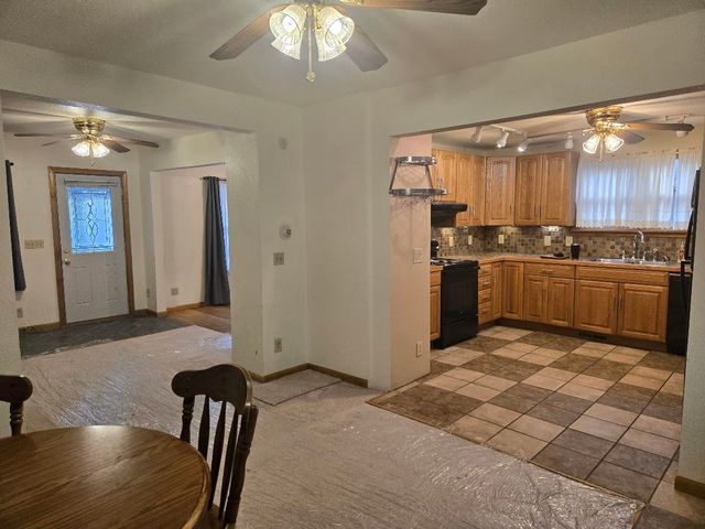 3204 N Water Street, Bay City, MI 48708