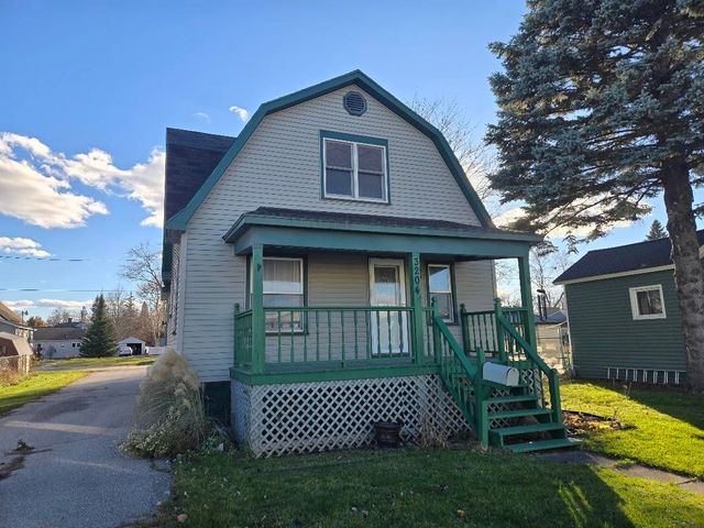 3204 N Water Street, Bay City, MI 48708