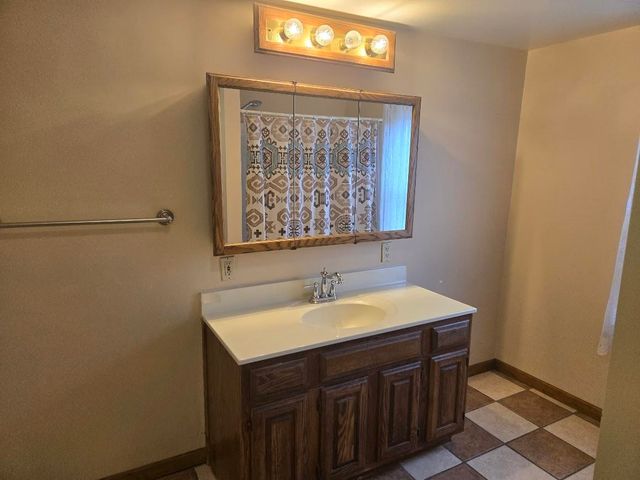 3204 N Water Street, Bay City, MI 48708