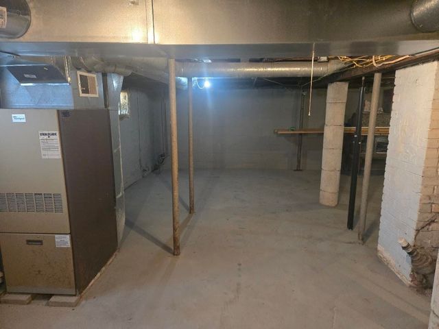 3204 N Water Street, Bay City, MI 48708