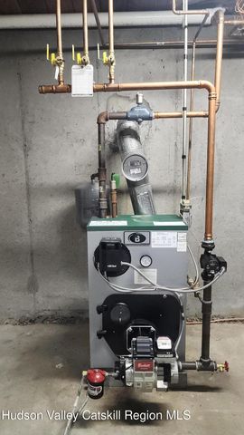 84 Orchard Drive, Leeds, NY 12451