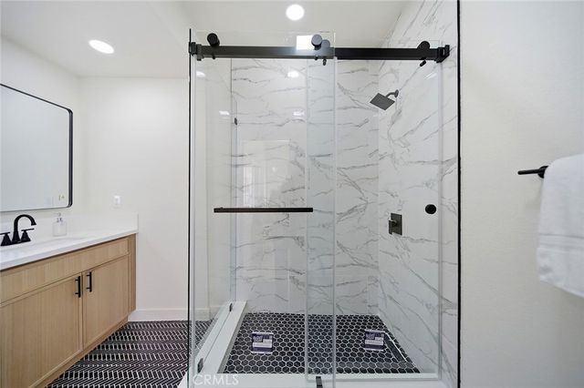 1512 W 36th, Los Angeles, CA 90018