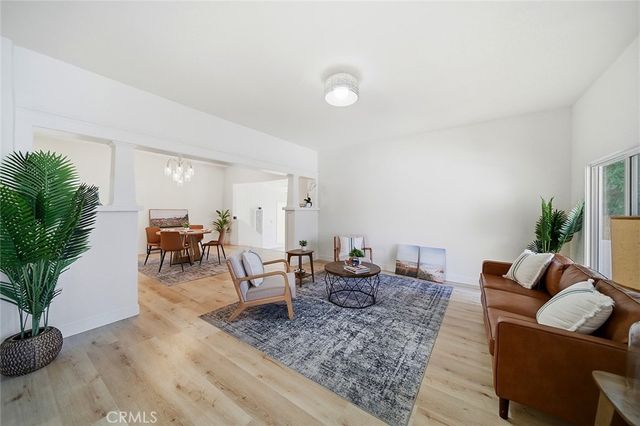 1512 W 36th, Los Angeles, CA 90018