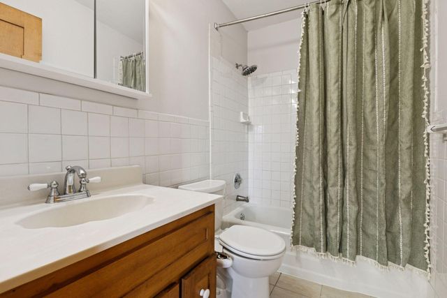 9143 Highway 55 306, Golden Valley, MN 55427