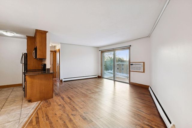 9143 Highway 55 306, Golden Valley, MN 55427