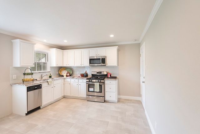 815 E 16th Street, Plano, TX 75074