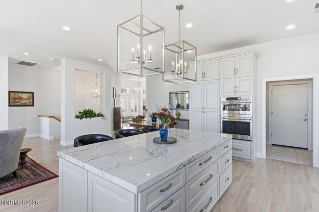 2556 Edgerock Road, Reno, NV 89519