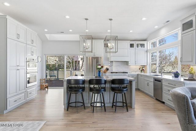 2556 Edgerock Road, Reno, NV 89519