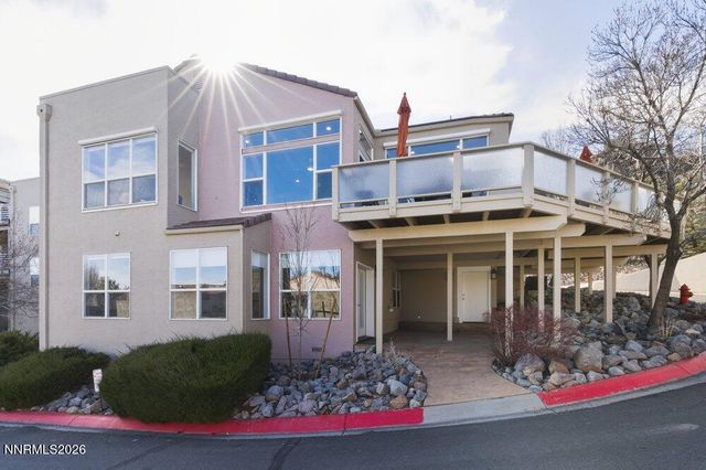 2556 Edgerock Road, Reno, NV 89519