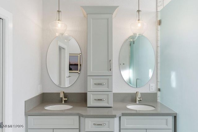 2556 Edgerock Road, Reno, NV 89519