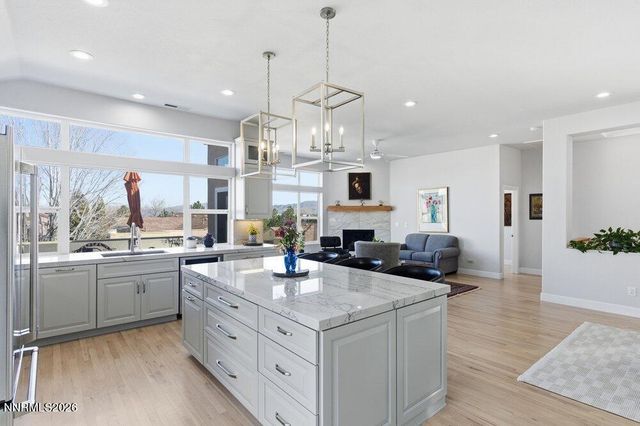 2556 Edgerock Road, Reno, NV 89519