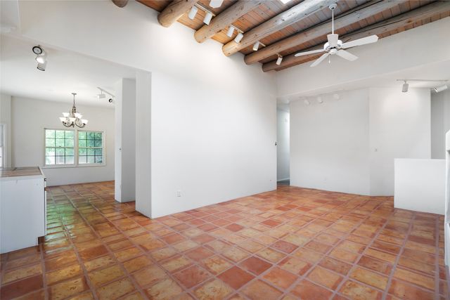 611 Caminito del Donaldo, Santa Fe, NM 87505