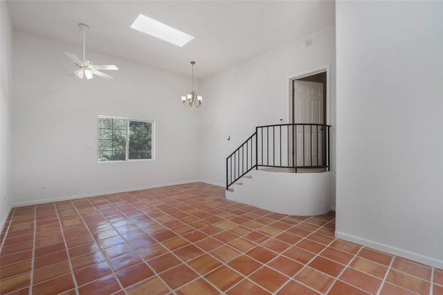 611 Caminito del Donaldo, Santa Fe, NM 87505