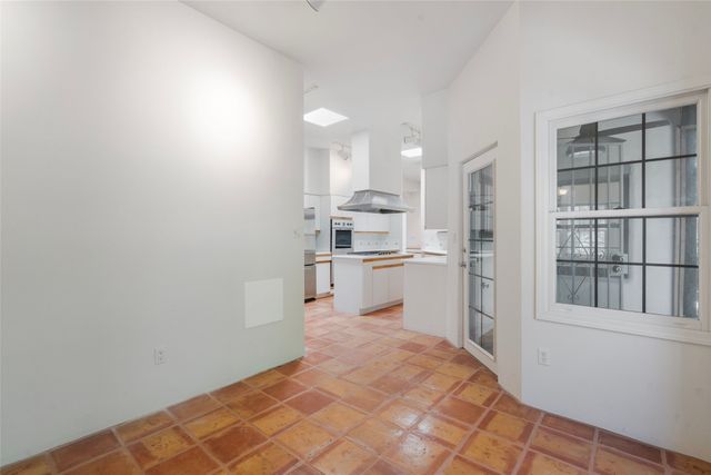 611 Caminito del Donaldo, Santa Fe, NM 87505