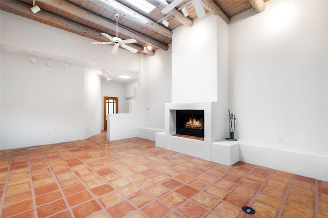 611 Caminito del Donaldo, Santa Fe, NM 87505
