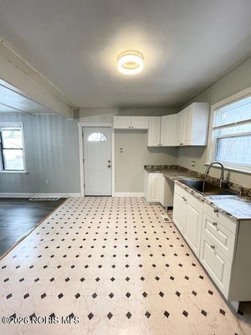 146 Esther Street, Toledo, OH 43605