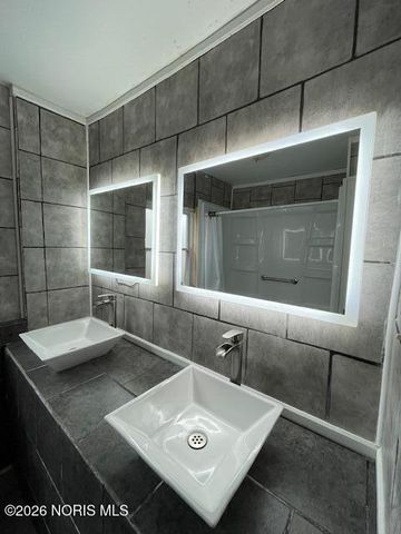 146 Esther Street, Toledo, OH 43605