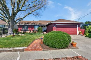 309 Twin Oaks Way, Healdsburg, CA 95448