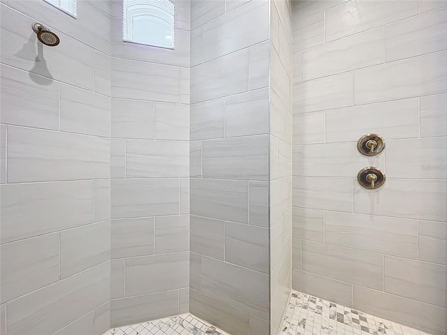 20404 WOLF SPRINGS COURT, Clermont, FL 34715