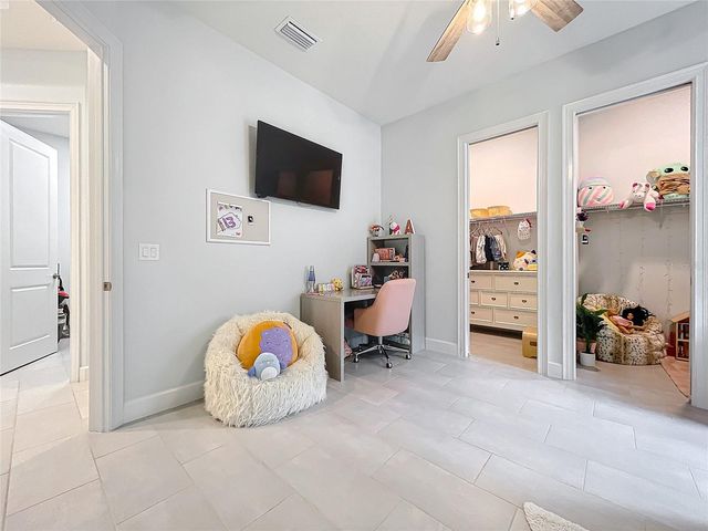 20404 WOLF SPRINGS COURT, Clermont, FL 34715