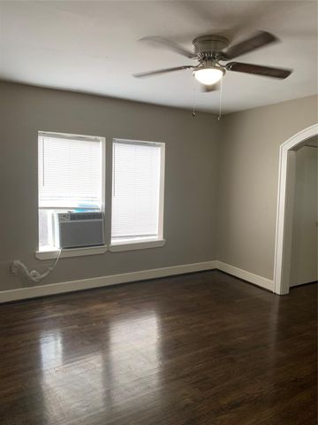 2112 Berry Street, Houston, TX 77004
