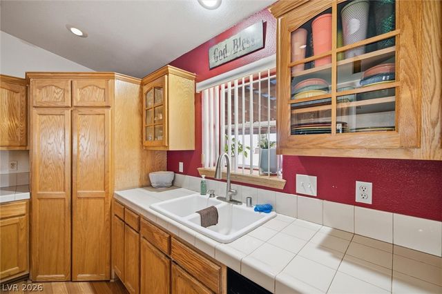 1660 Tiptop Trail, Pahrump, NV 89048
