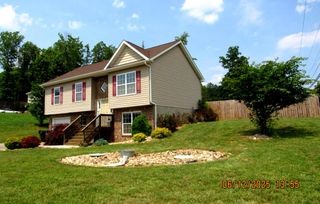 5605 Prunty DR, Salem, VA 24153