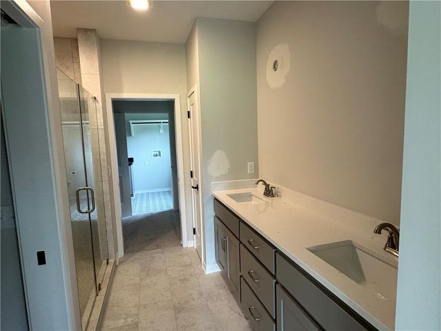 1971 Harvest Road, Liberty, MO 64068